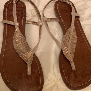 Carlos Santana Strappy Gold Sandals 7.5